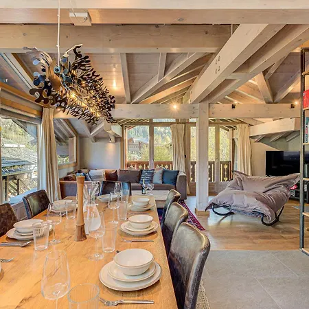 Big Mountain House - Alpes Travel - Les Praz - Sleeps 8 Chalet