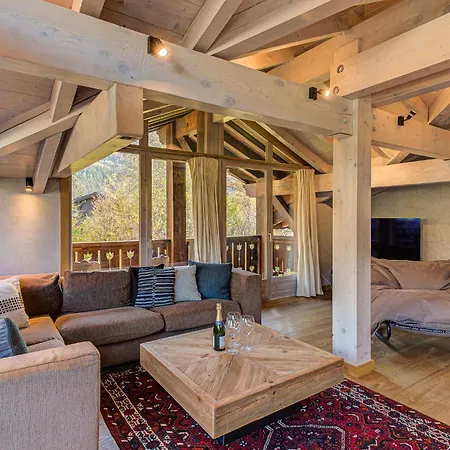 Big Mountain House - Alpes Travel - Les Praz - Sleeps 8 Chalet *